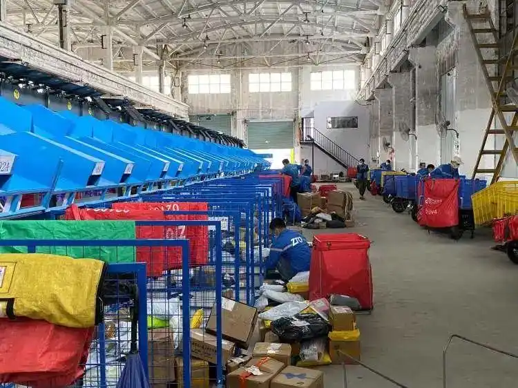 双11包裹最快16分钟送达_双11快递前置件存放揭秘_浦发银行寄卡用什么快递