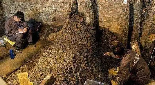 现实的盗墓凶险吗_古代中国盗墓行为不吉利_古代中国盗墓贼危险职业