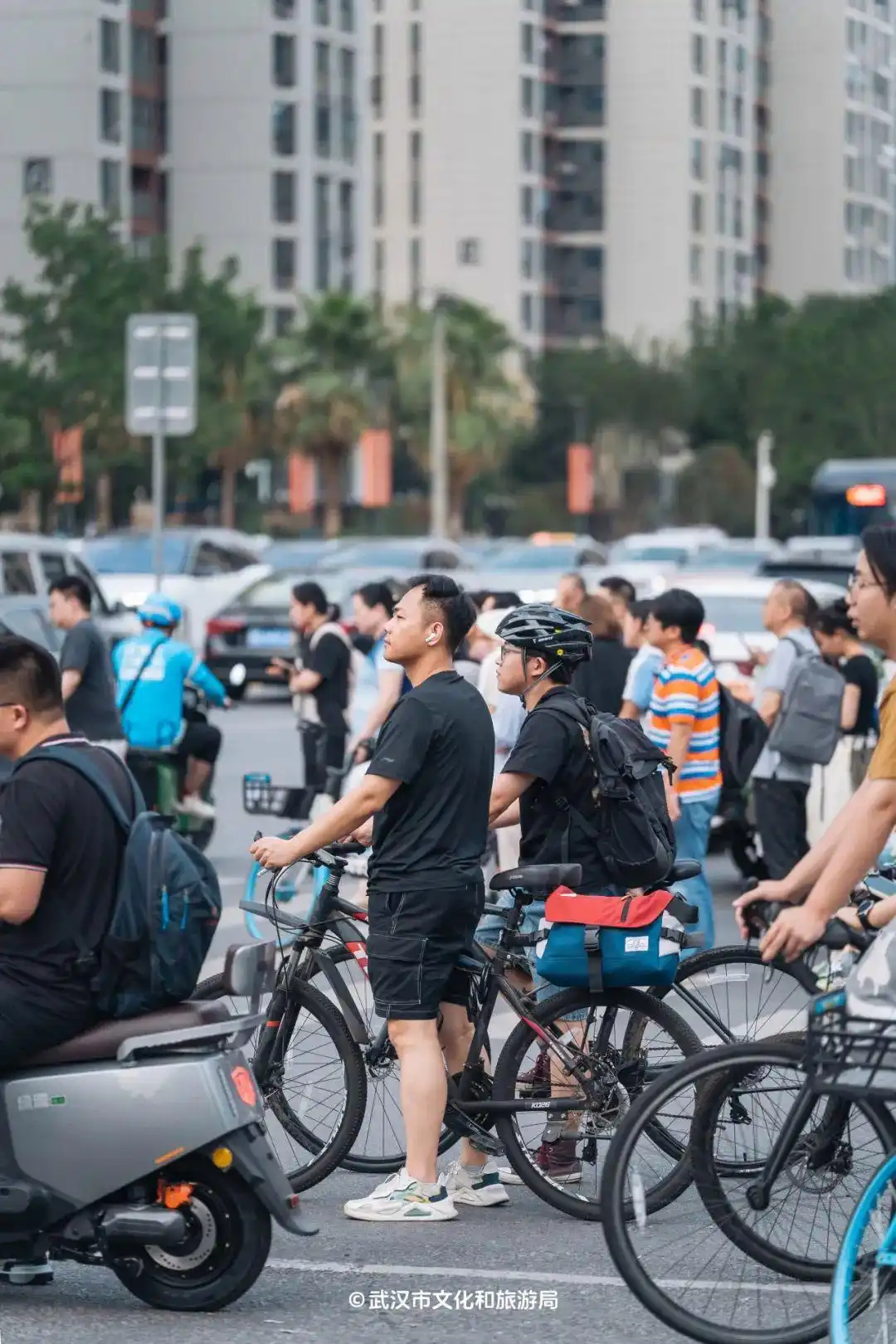 光谷发展历程_光谷广场离步行街有多远_光谷历史变迁