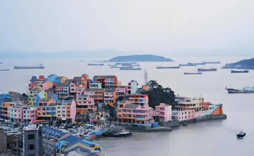 台州温岭职高有哪些学校_台州十大景点_台州五大美食