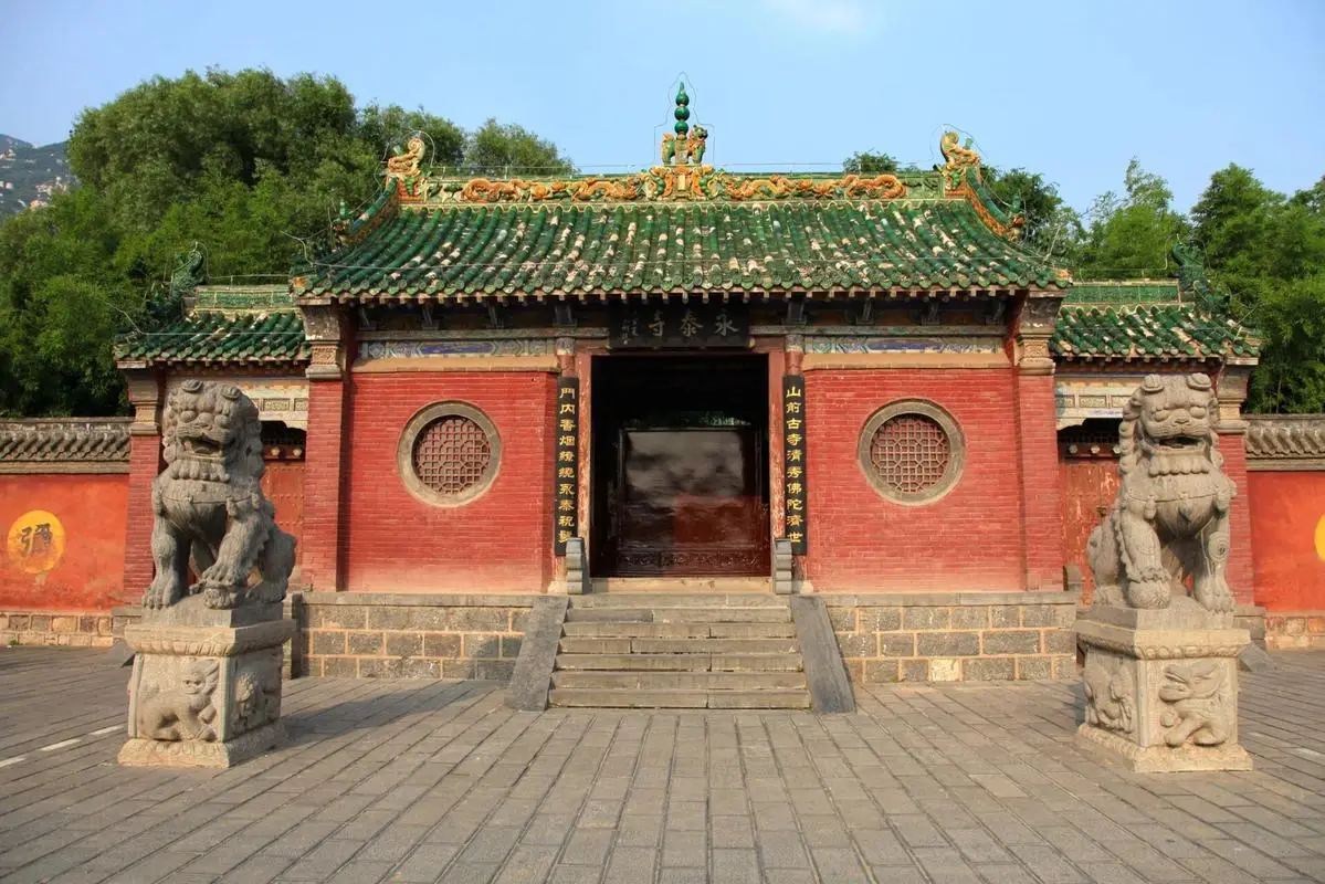 嵩山旅游攻略_登封滴滴网约车可以在郑州跑么_登封少林寺