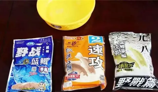 野战蓝鲫与其他饵料搭配方法_野战蓝鲫和螺鲤搭配怎么开饵_野战蓝鲫饵料搭配技巧