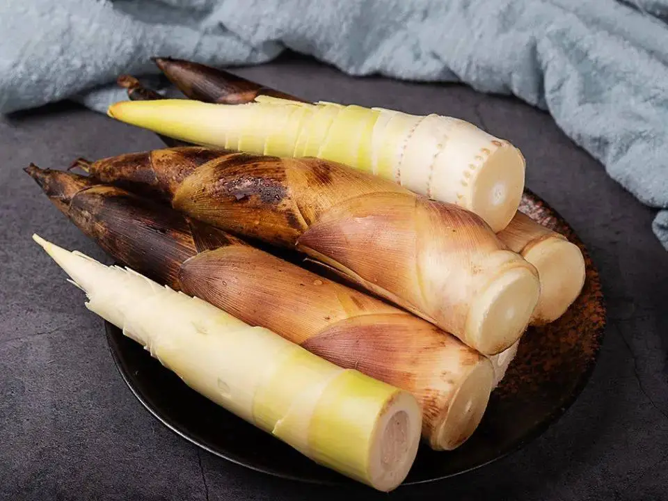 春笋口感鲜甜最佳时间_不同种类春笋最佳烹饪方法_八月的竹笋能吃吗